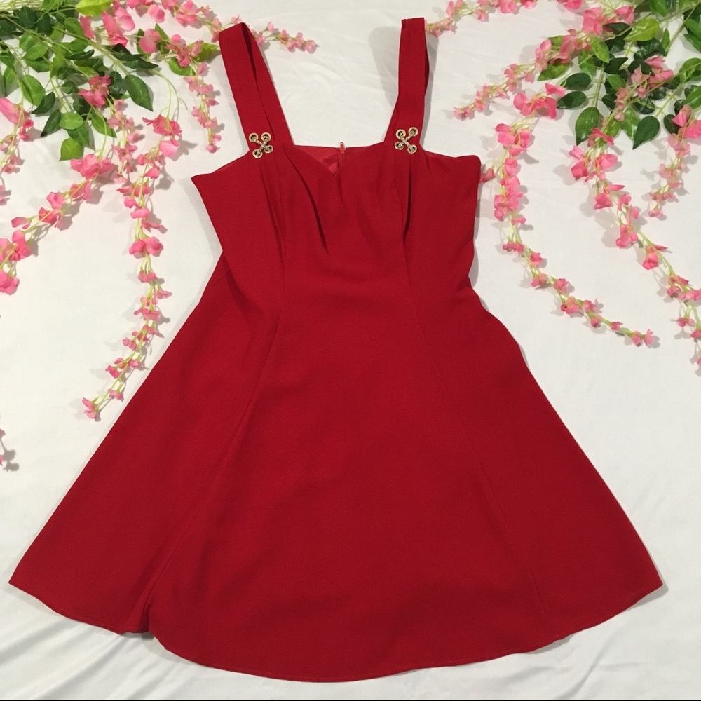 ‼️Final Price‼️VINTAGE CDC RED DRESS